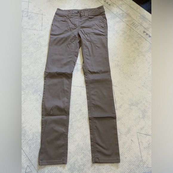 3/$15 Ladies H&M skinny leg pants - Picture 1 of 3